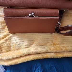 Dooney Bourke Purse And Wallet
